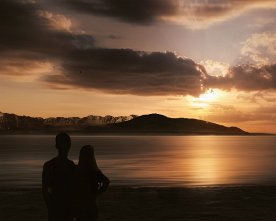 Sunset Lovers